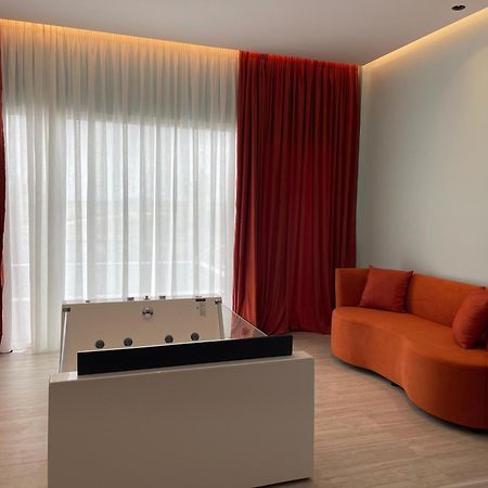 Top Villas Durrës Exteriör bild
