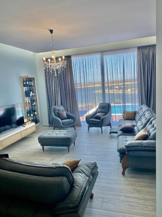 Top Villas Durrës Exteriör bild
