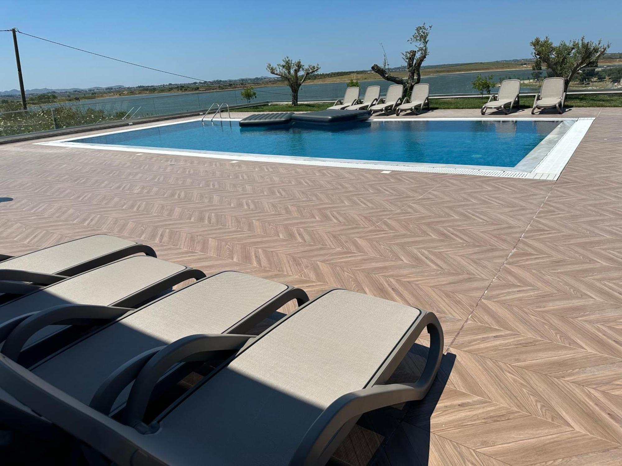 Top Villas Durrës Exteriör bild