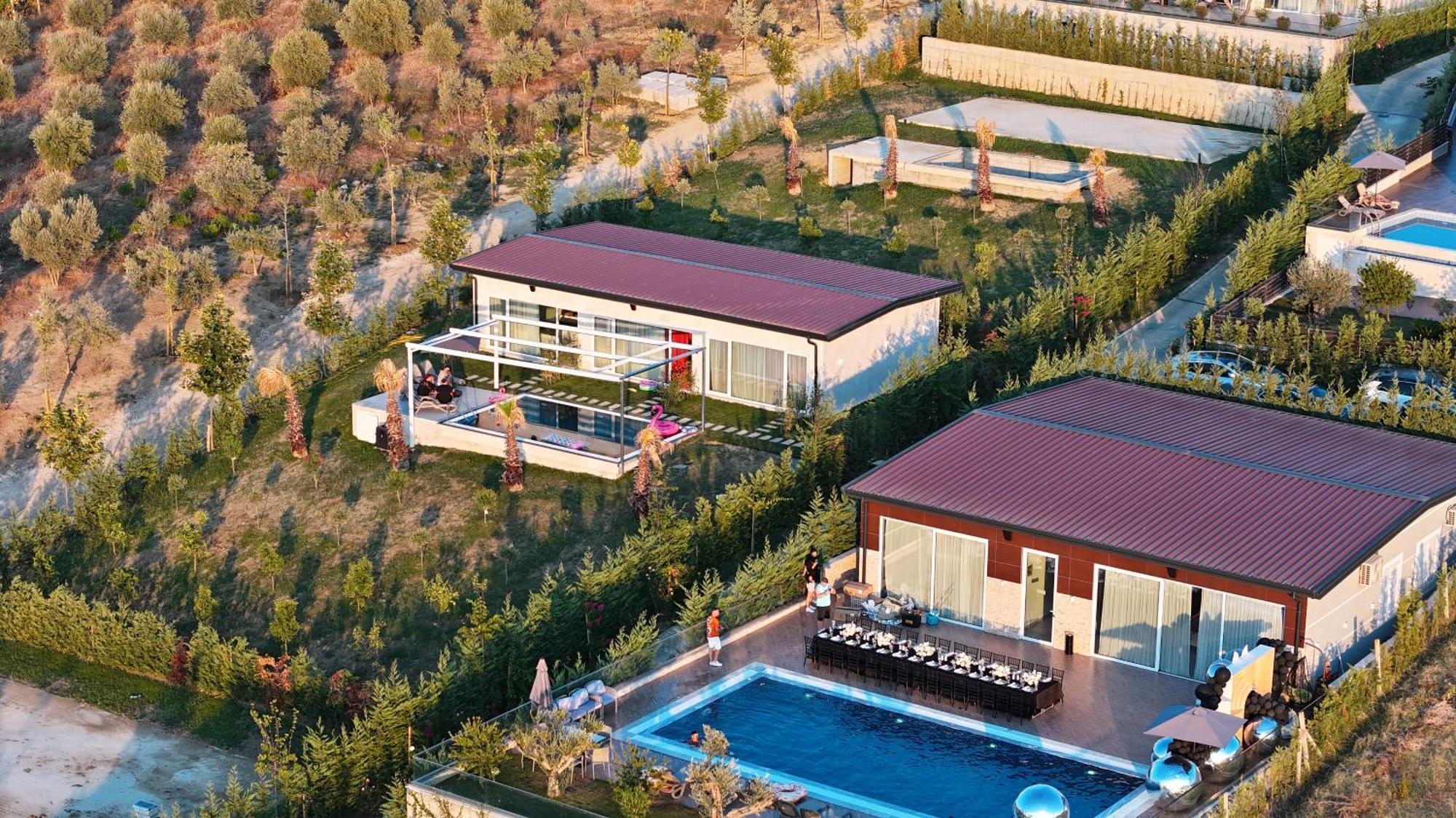 Top Villas Durrës Exteriör bild