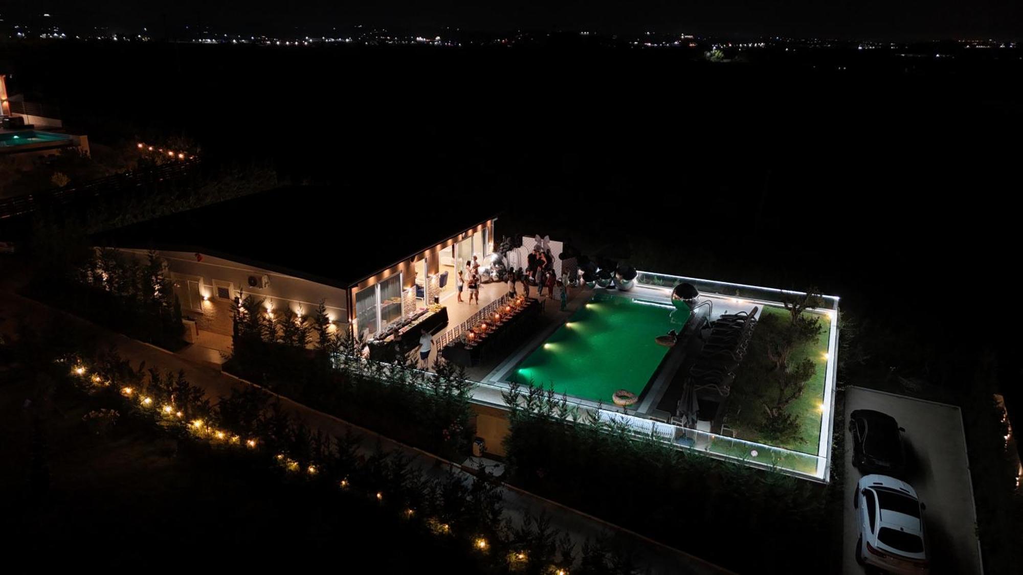 Top Villas Durrës Exteriör bild