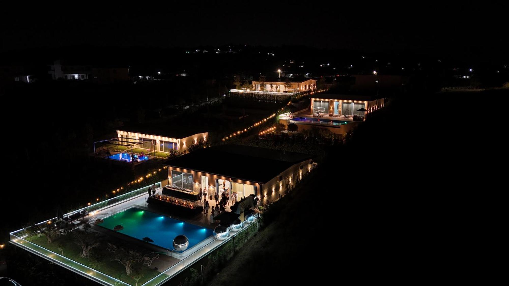 Top Villas Durrës Exteriör bild
